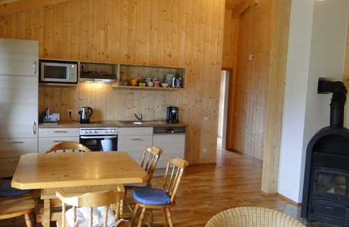 Schwarzenberg am Boehmerwald Casa | Bungalow para un máximo de 6 personas cerca de remontes de esquí de fondo, también estufa de leña