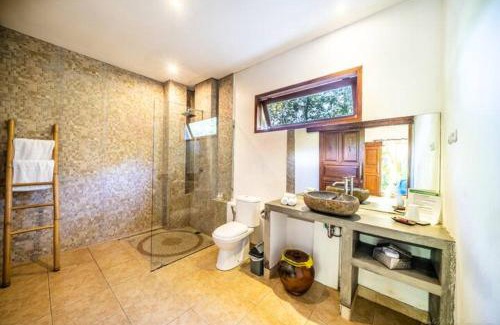 Purwakerti Hotel | Bunga Laut Bungalow
