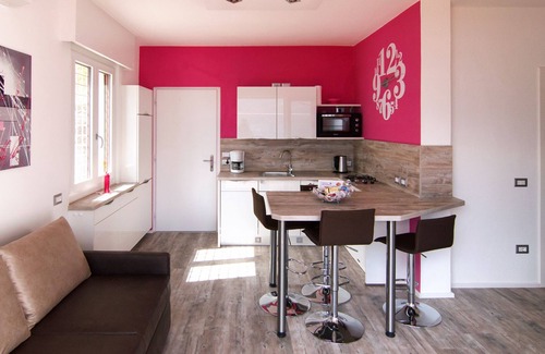 Bassanega Casa | Bungalow de uso exclusivo m. vista libre del lago y uso compartido de la piscina