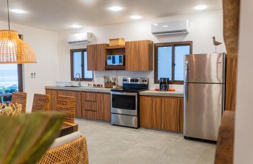 El Paredon Casa | BungaLoose Casa Nazaré Oceanfront