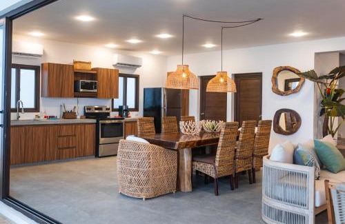 El Paredon Casa | BungaLoose Casa Nazaré Oceanfront