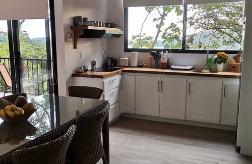 Paquera Casa | Bungalow 14, ocean view to famous Isla Tortuga , kitchen, floor 1