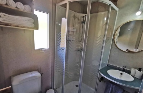 Carballo Alquiler De RV | Bungalow As Nevedas 2 (4 pax)