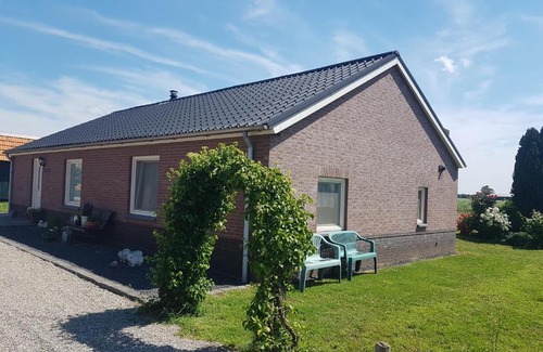 Vortum-Mullem Casa | Bungalow aan de Maasheggen