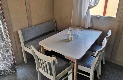 Carballo Alquiler De RV | Ref. 10056 Bungalow con piscina cerca de Razo