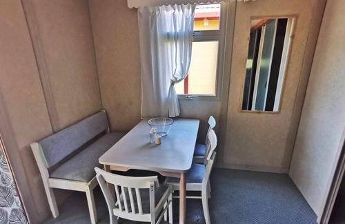 Carballo Alquiler De RV | Ref. 10056 Bungalow con piscina cerca de Razo