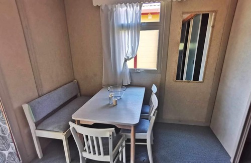 Carballo Alquiler De RV | Ref. 10016 Cabaña con piscina en la zona de Razo