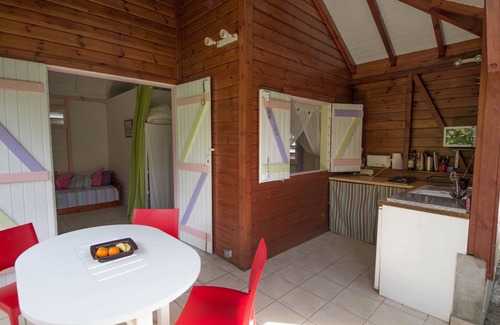 Petit-Bourg Casa | Bungalow en casa de Anne-Marie y Jean-Michel