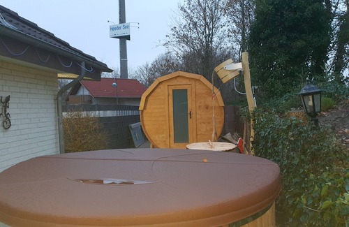 Heede Casa | Bungalow en Heeder See con sauna, bañera, piscina profunda, 8 pers., Wi-Fi,