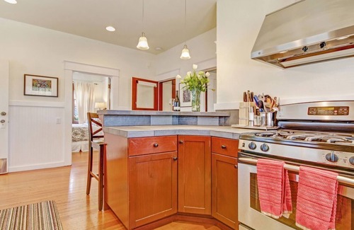 Sonoma Casa | ¡Bungalow en la plaza histórica de Sonoma!
