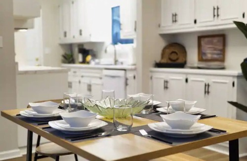 Crescent Beach Casa | Bungalow Bliss ※ Beach Cottage Blocks From Ocean