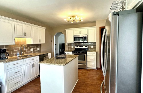 Royal Oak Casa | Bungalow Bliss in Royal Oak