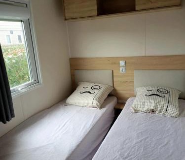 Condrieu Casa | Bungalow confortable près de Condrieu avec piscine partagée