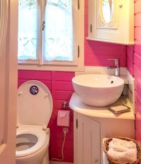 Bussac-Foret Casa | Bungalow cosy à Bussac-Forêt avec piscine partagée 15 m²