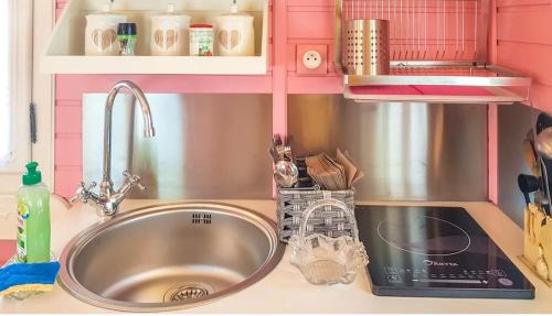 Bussac-Foret Casa | Bungalow cosy à Bussac-Forêt avec piscine partagée 15 m²