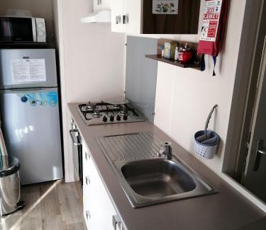 Coulanges Casa | Bungalow cosy à Onzain avec terrasse & piscine partagée