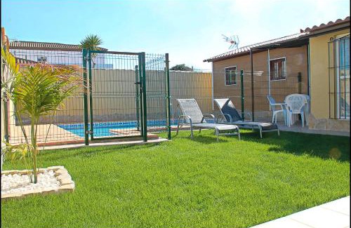 Barrio Nuevo Apartamento | Bungalow Curro Pareja 131
