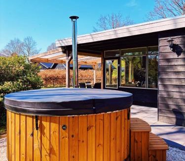 Gasselte Casa | Bungalow Doris met Hottub | 4 personen - Vakantiepark De Kremmer