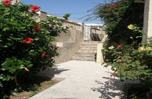 El Moncayo Apartamento | Bungalow para 4-5 personas a 50 m de la playa de arena.