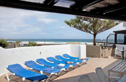 Urbanizacion Famara Casa | Bungalow Famara, Lanzarote