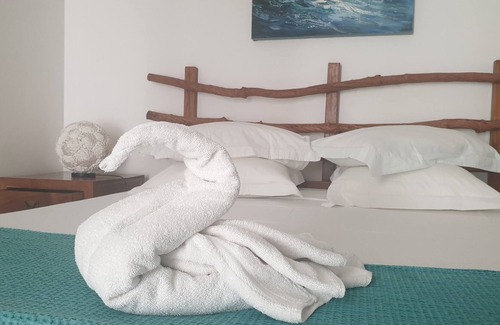 Saint-Francois Casa | Bungalow for 2 people with jacuzzi Majesty Palm