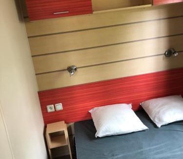 La Boissiere-de-Montaigu Otro | Bungalow "CONFORT" PUY duFOU 2CH-5pers 720FA