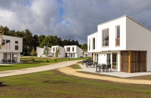 Eksel Casa | Bungalow en Eksel junto a parque sin coches