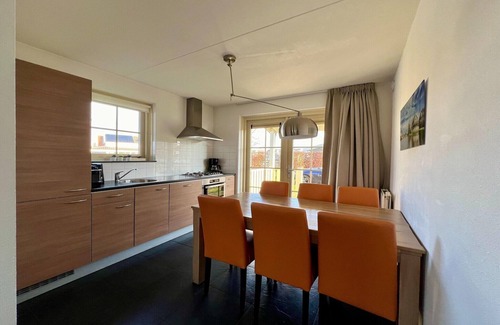 Municipality of Nissewaard Casa | Bungalow en Holanda junto al Agua y Sauna