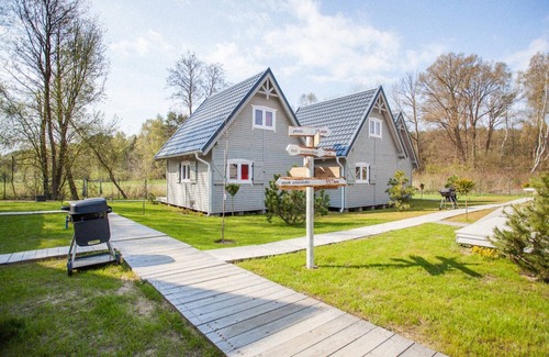 Debina Casa | Bungalow en Pomerania con jardםn