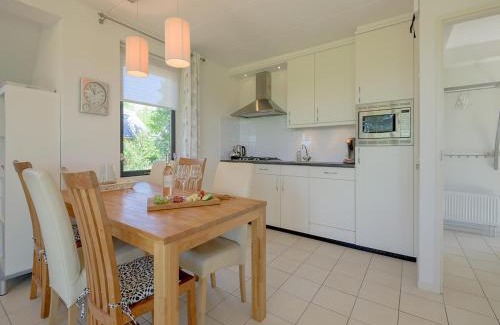 Sondel Casa | Bungalow in Sondel near Slotermeer Lake