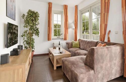 Municipality of Nissewaard Casa | Bungalow in South Holland with Private Jetty