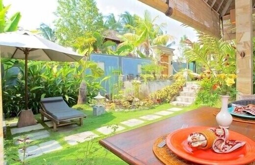 Ubud Casa | Bungalow Jepun en los arrozales de Ubud