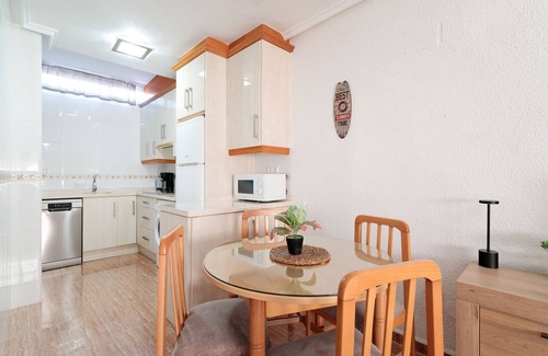 Santa Pola Casa | Bungalow 'Magnolias 20 En Santa Pola' con terraza privada, Wi-Fi y aire acondicionado