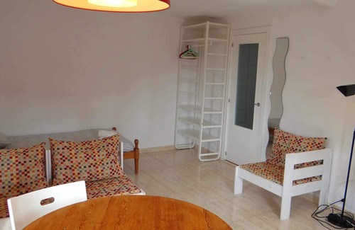 Larino Apartamento | Bungalow nr. 3 for 3 pers. next to beach