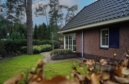 Beekbergen-Zuid Casa | Bungalow with 3 bedrooms and a terrace