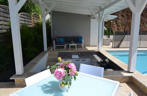 Circuit 1C1 Casa | Bungalow con piscina y jacuzzi