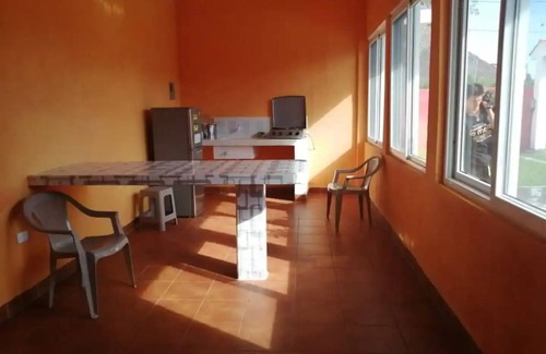 Monterrico Casa | Bungalows Familiares capacidad 8-10 y 12 personas