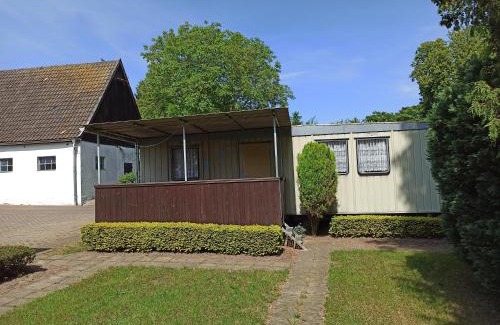 Samtens Apartamento | Bungalows mit DDR-Charme - im Herzen von Rügen