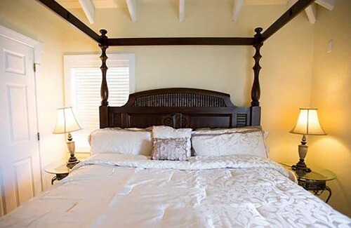 Chenay Bay Complejo | Bungalows On the Bay USVI