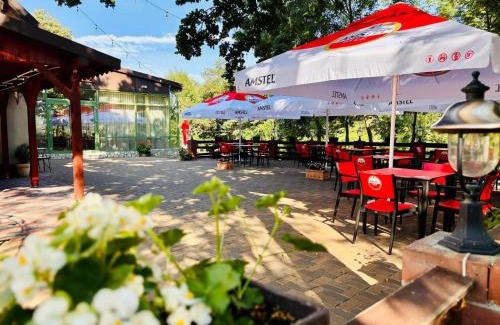 Ipotesti Casa | Bunika's - Cabana Stejarul
