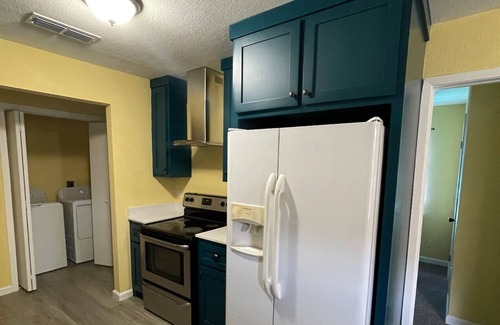 Harlingen Casa | Bunk Bed In Shared Room In Harlingen TX! 2C