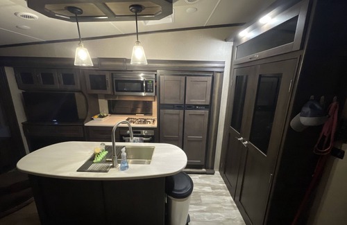 Moncks Corner Casa | Bunkhouse camper