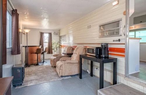 Yuma Casa | Bunkhouse Resort - 2 pools, 55+