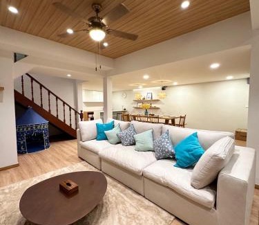 Khlong Toei Nuea Casa | Bunya House near BTS Asok, Terminal21 Free BF