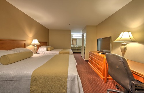 Burbank Hotel | Burbank Inn and Suites