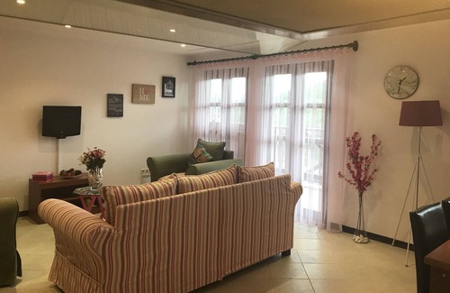 Manavgat Casa | CASA DE BURCU / CASA MODERNA CON VISTA A LA MONTAÑA TAURO CERCA DEL MAR