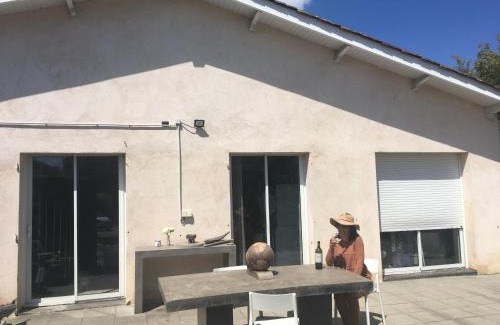 Lesparre-Medoc Apartamento | BUREAUX Appartements LESPARRE MEDOC