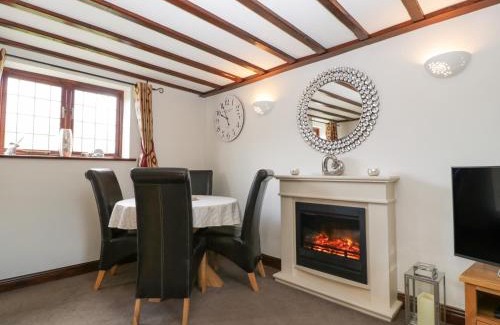 Ardens Grafton Casa | Burford Cottage