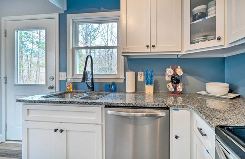 Burgaw Casa | Burgaw Getaway w/ On-Site River Access!