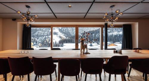 Zug Cama Y Desayuno | Burgi's - Adults only